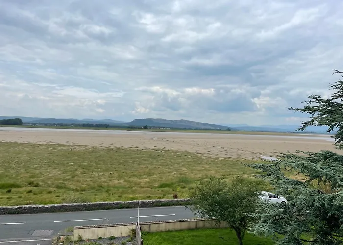 Watersedge Retreat, Views, Sunsets, Dogs Welcome