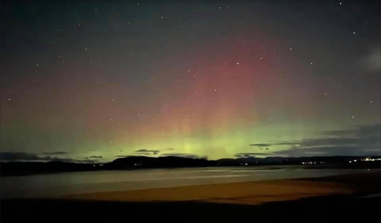 Holiday home Watersedge Retreat, Views, Sunsets, Dogs Welcome *