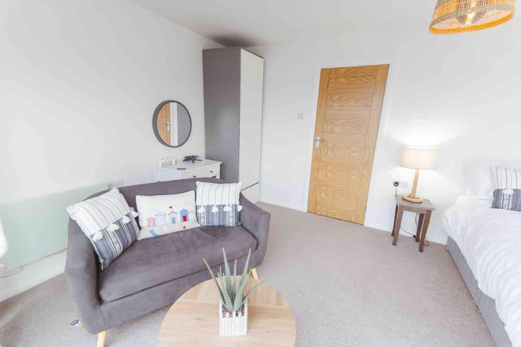 Holiday home Watersedge Retreat, Views, Sunsets, Dogs Welcome *