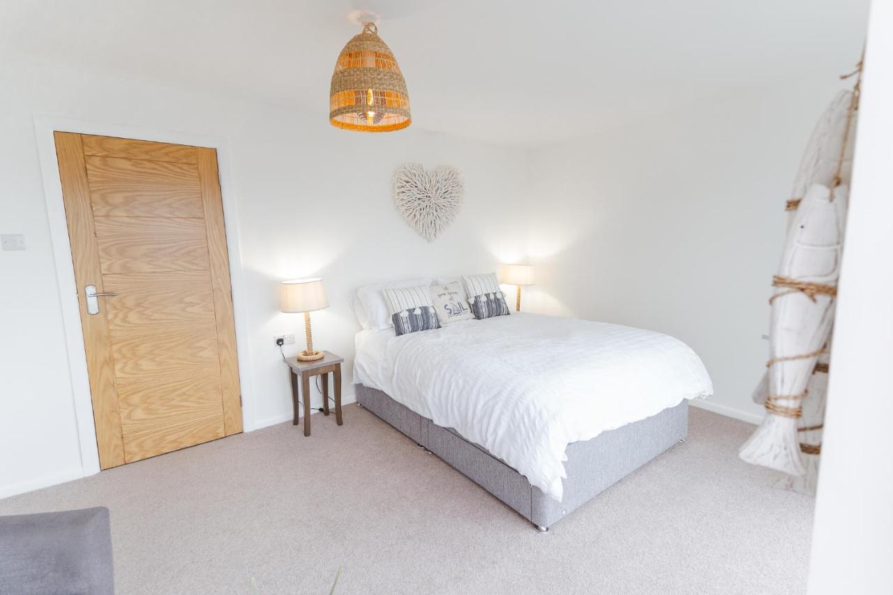 Holiday home Watersedge Retreat, Views, Sunsets, Dogs Welcome *